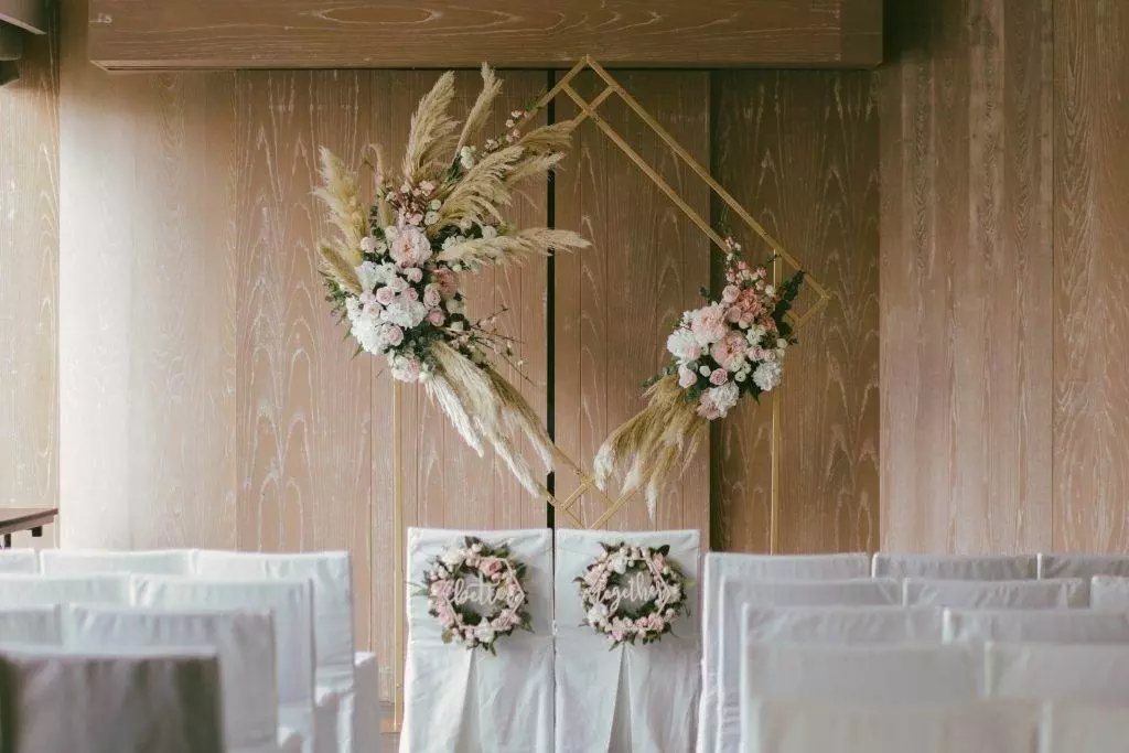 diamond shape wedding backdrop